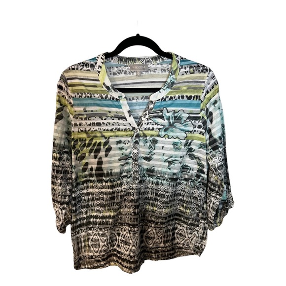 A Laura Petite top in size large - Picture 2 of 9